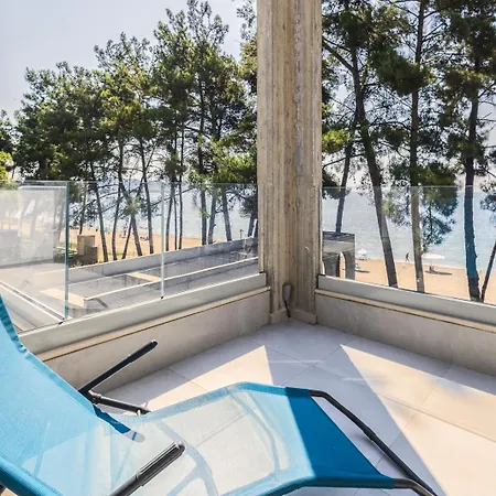 Pefka Luxury Homes *