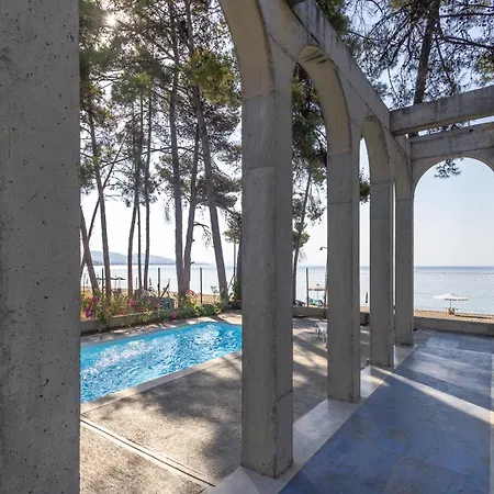 Pefka Luxury Homes Ferienhaus