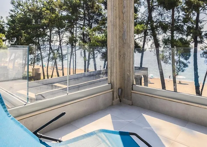Pefka Luxury Homes *