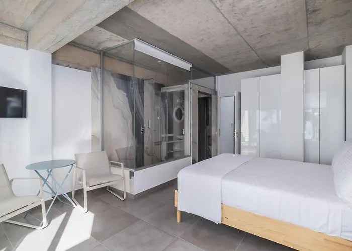 Pefka Luxury Homes